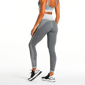 Pursue Fitness Adapt High Waisted Seamless Leggings, Size S.